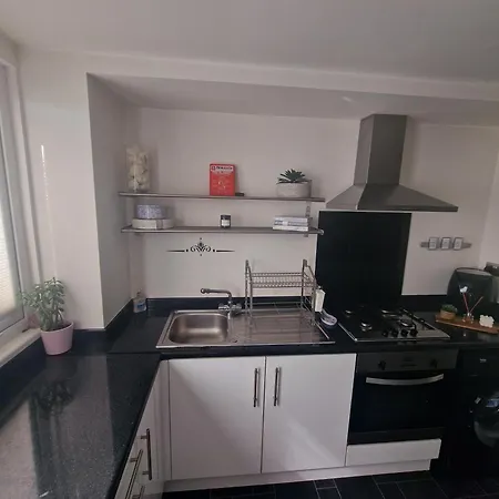 アパート Stylish & Modern 2 Bed House With Free Parking